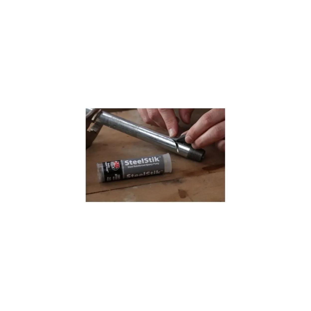 Masilla epoxy reparación metal JB Weld Steelstik
